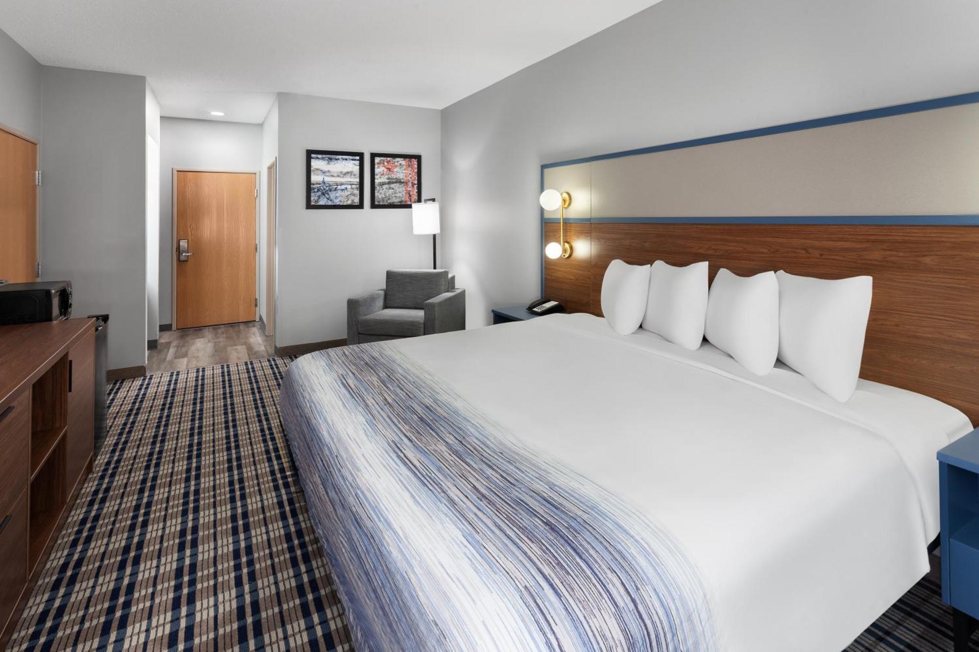 Americinn By Wyndham Eagle River Downtown Buitenkant foto