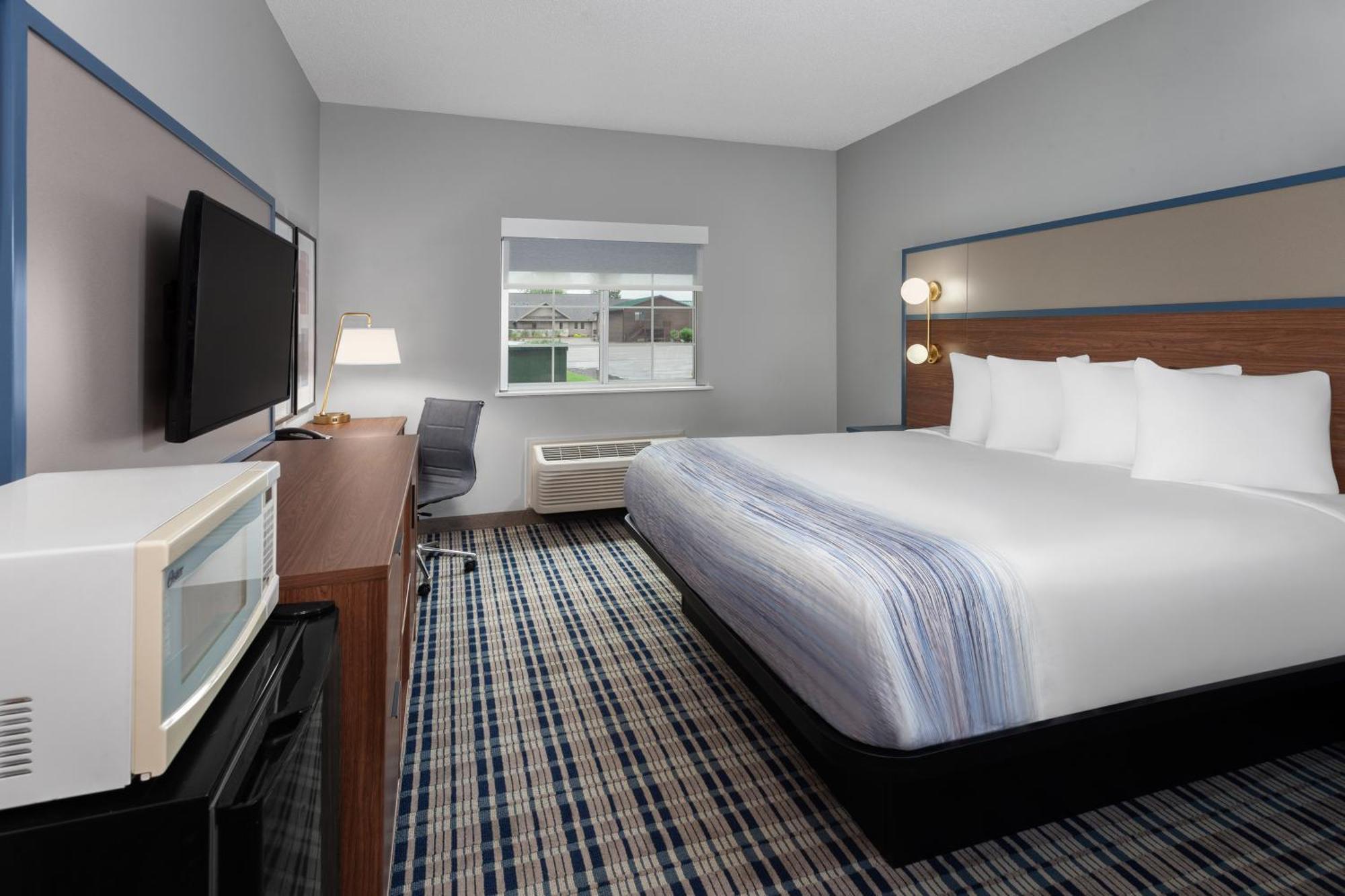 Americinn By Wyndham Eagle River Downtown Buitenkant foto