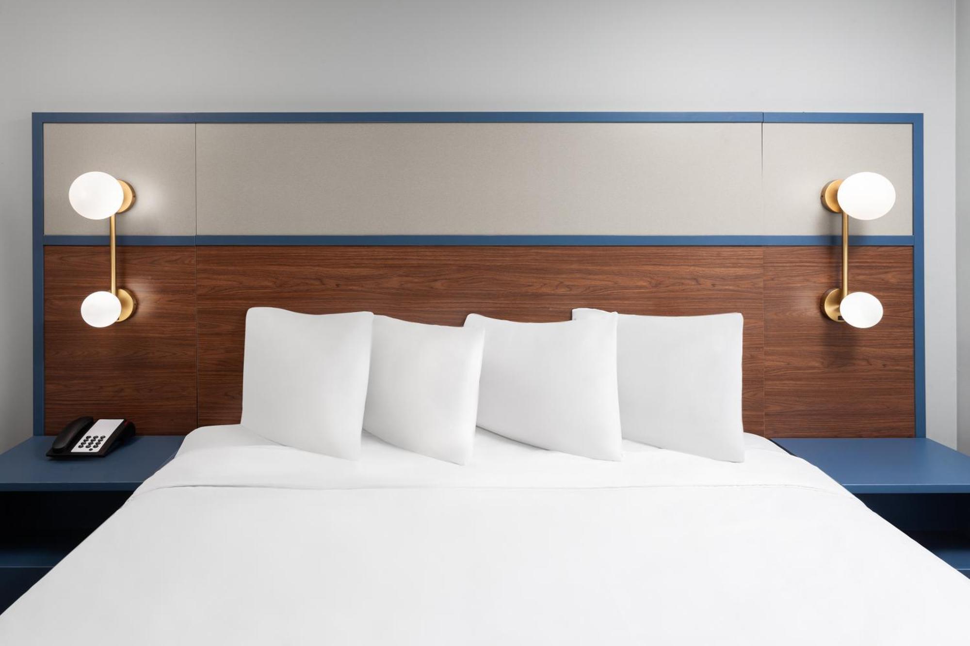 Americinn By Wyndham Eagle River Downtown Buitenkant foto